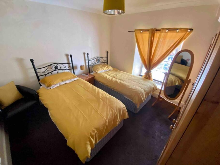 Digs Dre-Tremadog Apartment Exterior photo